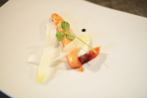 <b>Chef in Concerto: il congresso di alta cucina - Primo giorno  © Alice Ostan</b> - Senza sale e grassi: Asparago bianco, arancia e liquirizia